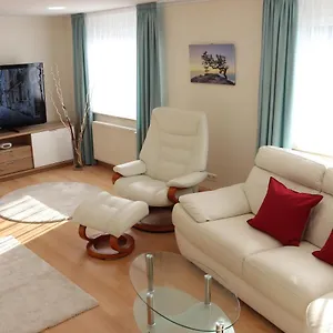 Liebevoll Renoviertes Haus Mit Großem Garten In Ferienhaus Dresden